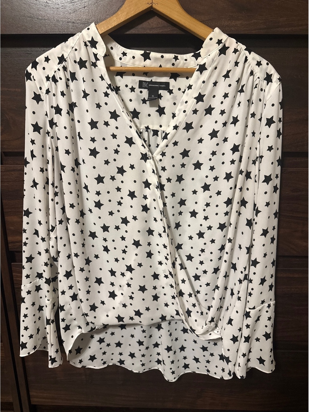 INC International Concepts Women's Star Print V-Neck Blouse XL